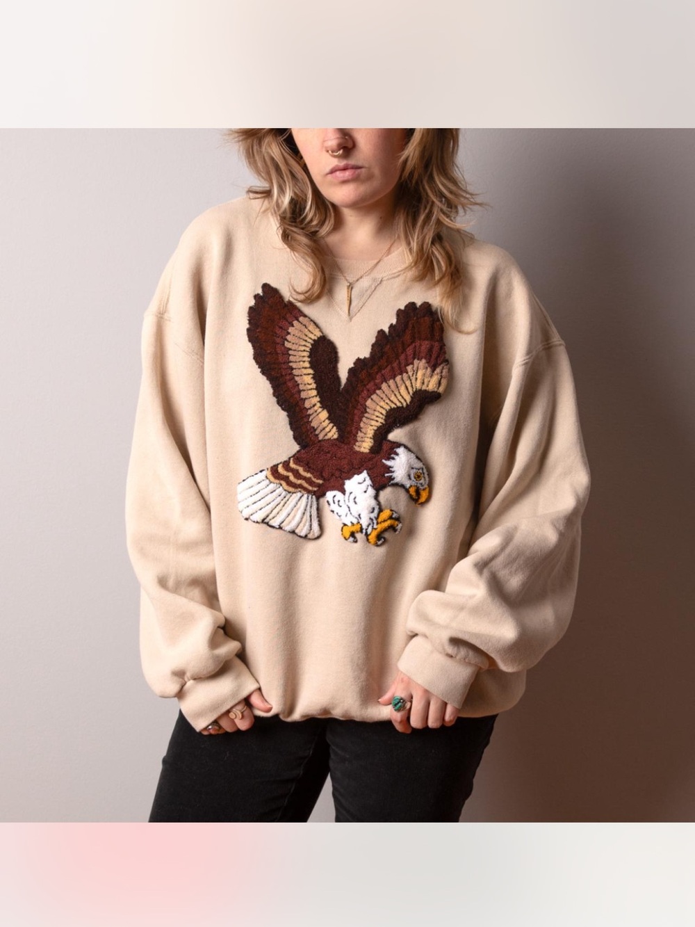 Eagle Embroidered Tan Crewneck Sweatshirt large / XL